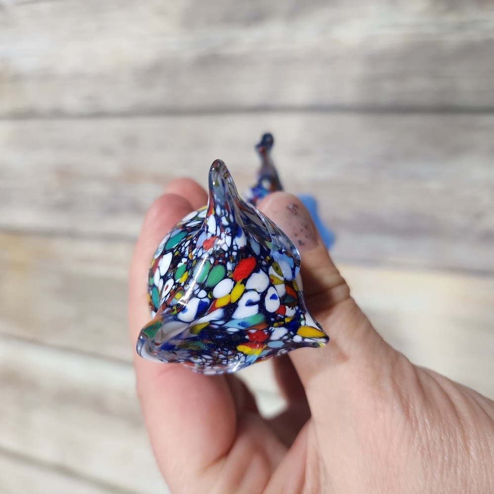 Hand blown glass cat paperweight / figurine confetti glass statue 6" tall - Picture 6 of 12